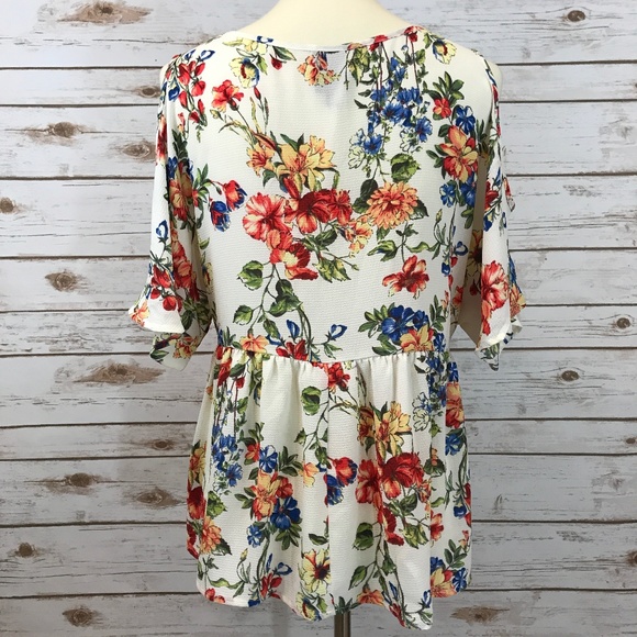 💐Floral Cold Shoulder Peplum Blouse by Bobeau - Picture 4 of 8